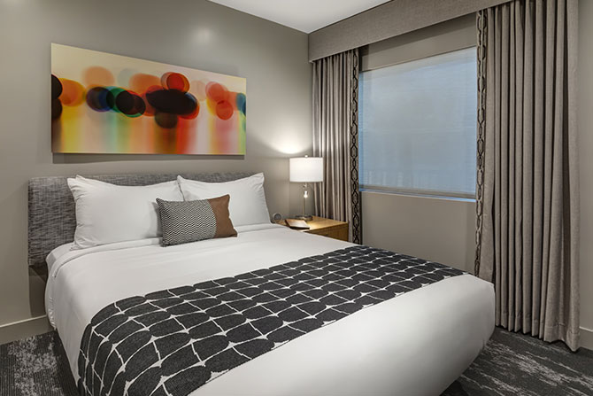 Accessible Classic Queen Room in olivia hotel